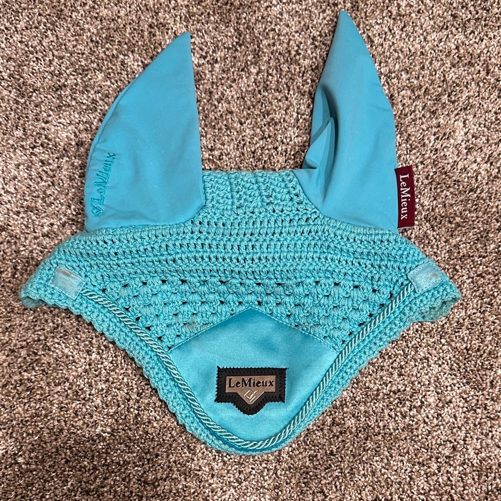LeMieux Azure Medium